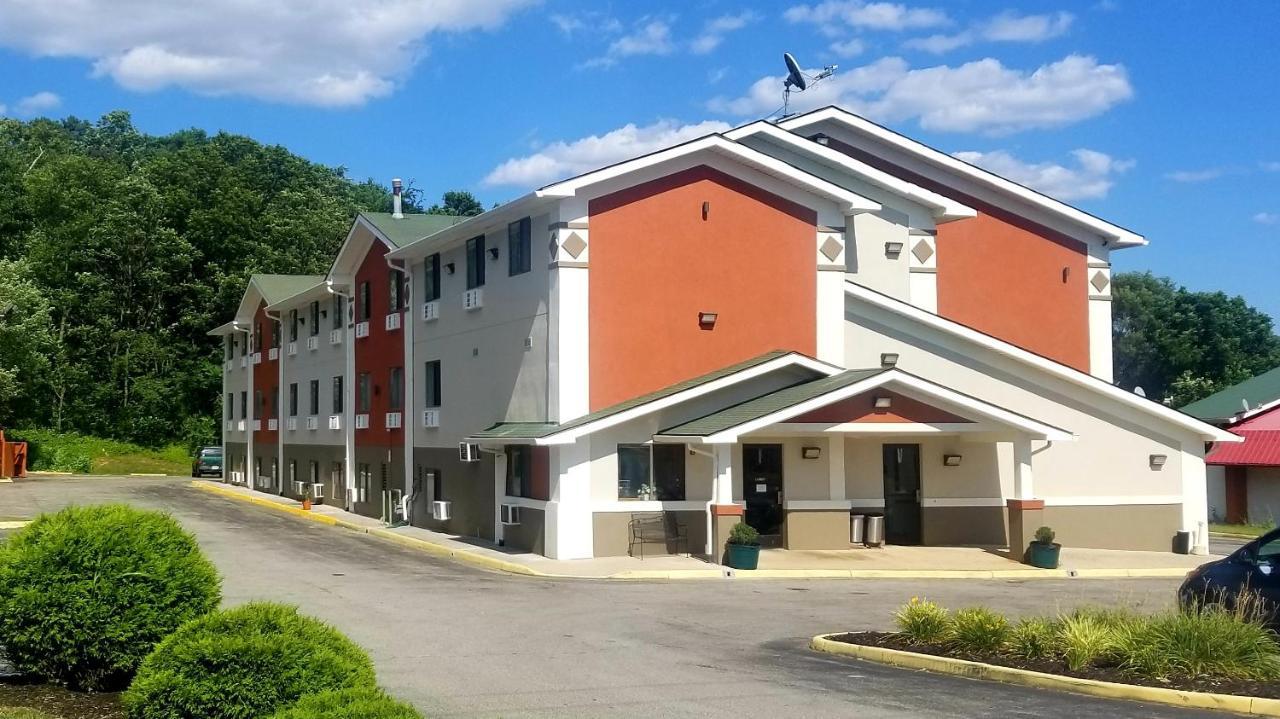 Motel Super 8 By Wyndham Salem Va Extérieur photo