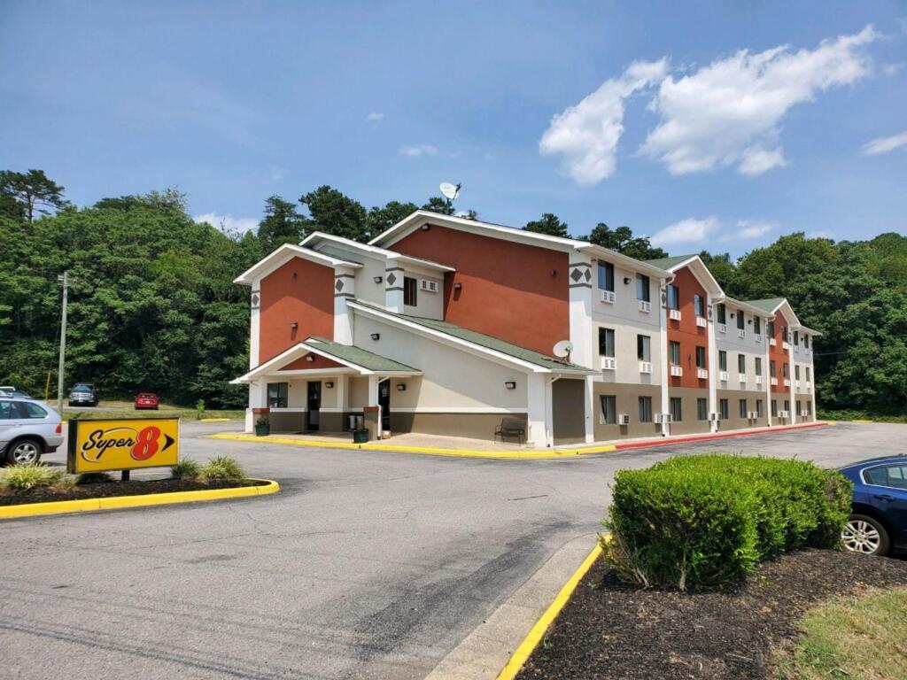 Motel Super 8 By Wyndham Salem Va Extérieur photo
